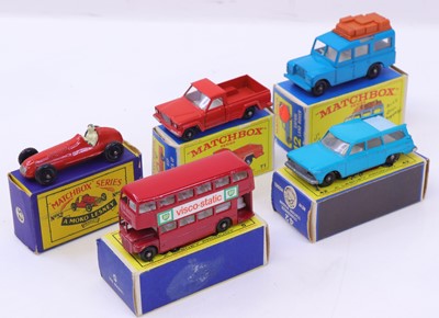 Lot 1351 - Matchbox group of 5 diecasts to include: No.5...