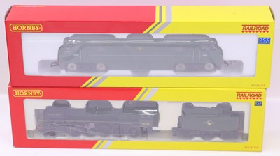 Lot 93 - Two Hornby 00 gauge locos to include an R2785...