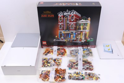 Lot 1552 - Lego Icons Modular Buildings Collection No....