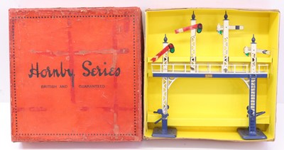 Lot 177 - Hornby 0 gauge No.2 signal gantry, home, in...