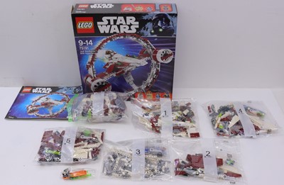Lot 1625 - Lego Disney Star Wars No. 75191 Jedi Star...