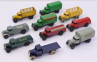 Lot 122 - Collection of 10 various pre and post war...