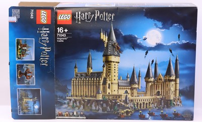 Lot 68 - Lego Harry Potter Wizarding World No. 75043...