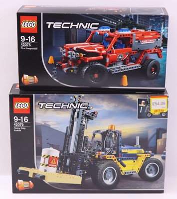 Lot 75 - Lego Technic group of two sets to include No....