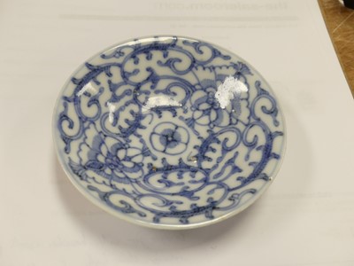 Lot 50 - A Chinese export porcelain blue and white soup...