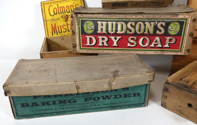 Lot 79 - A collection of advertising wares to include a...