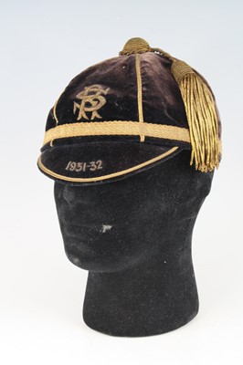 Lot 1205 - An early 20th century Rydal School rugby cap,...