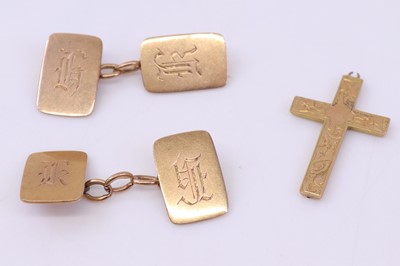 Lot 378 - A pair of 9ct gold monogrammed cufflinks;...