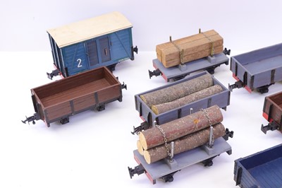 Lot 6 - G gauge 32mm, eight wagons to include a box...
