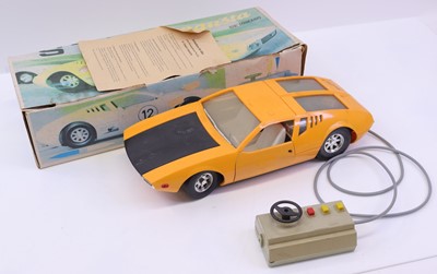 Lot 1750 - Piko Anker (GDR) 1.12 scale Battery Cable...