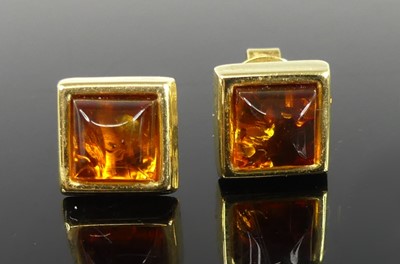 Lot 2189 - A pair of 9ct yellow gold modified amber...