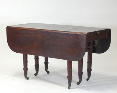 Lot 2414 - A late Georgian mahogany extending dropleaf...