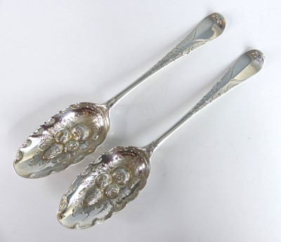 Lot 2065 - A pair of George II silver berry...
