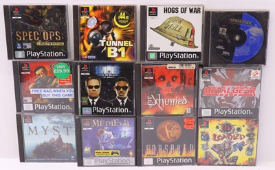 Lot 919 - Playstation 1 collection of cased games to...