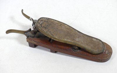 Lot 135 - An early 20th century mechanical pedal action...