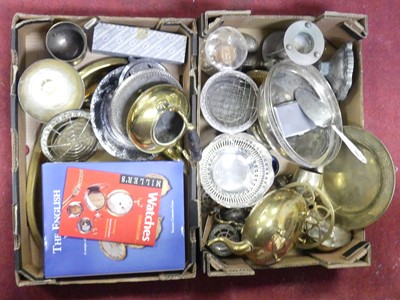 Lot 166 - A collection of metalware, to include a silver...