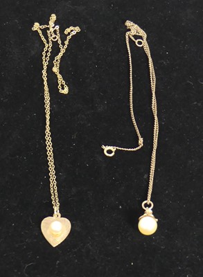 Lot 463 - A 9ct gold cultured pearl set pendant, on...