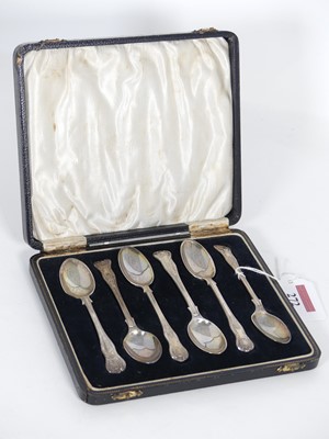 Lot 272 - A set of six George VI silver teaspoons, in...