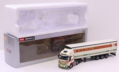 Lot 370 - WSI 1/50 scale No.2420 Iveco Stralis Twin...