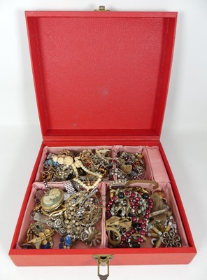 Lot 331 - A faux leather clad jewellery box and contents...