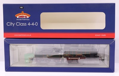 Lot 9 - Bachmann 00 gauge 31-727 City Class locomotive...