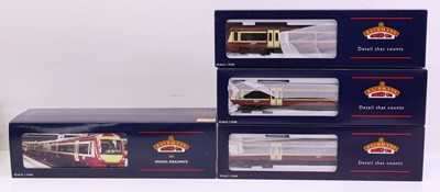 Lot 24 - Bachmann 32-462 00 gauge Class 170-3 Turbostar...