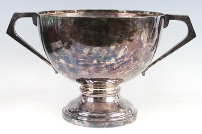 Lot 140 - A large early 20th century silver twin handled...