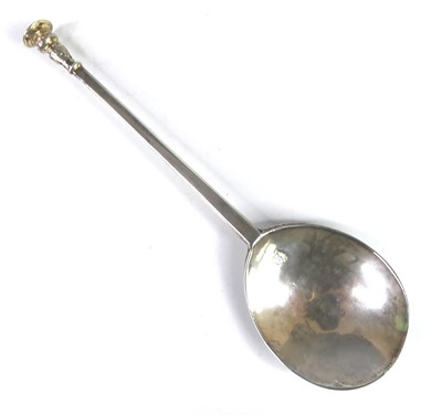 Lot 2062 - A Charles I silver seal-top spoon, having...