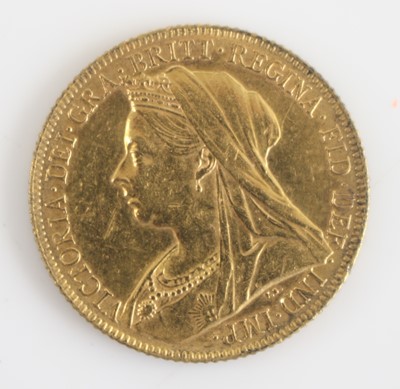 Lot 267 - Great Britain, 1901 gold full sovereign,...