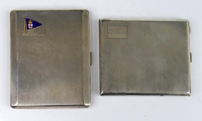 Lot 113 - An Art Deco silver engine turned cigarette...