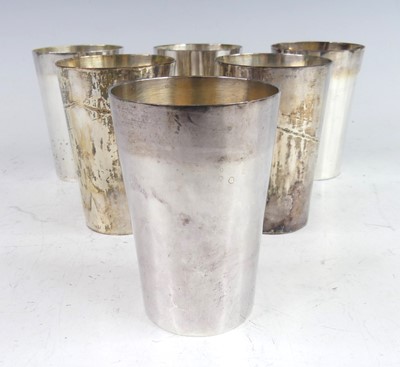 Lot 126 - A set of six 1930s silver plated beakers, each...