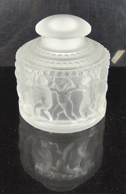 Lot 92 - A contemporary Lalique 'Les Enfants' moulded...