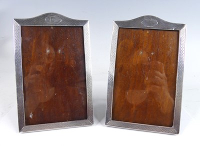 Lot 2109 - A pair of George V silver-mounted photograph...