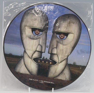 Lot 1310 - Pink Floyd - The Division Bell, Unofficial...