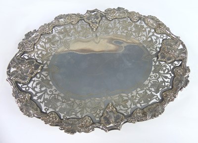 Lot 2141 - An Elizabeth II silver serving platter, having...