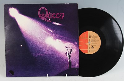 Lot 1227 - Queen - Queen, re-issue EMI pressing, EMC 3006,...