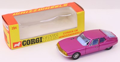 Lot 553 - Corgi Toys, 284, Citroen SM Whizzwheels,...
