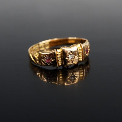 Lot 2009 - A late Victorian 15ct yellow gold dress ring...
