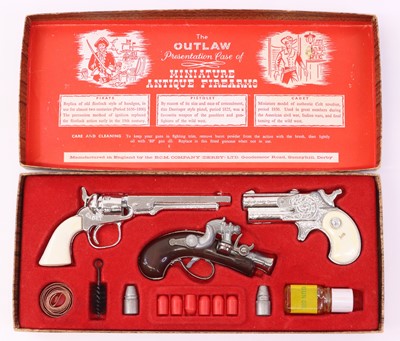 Lot 973 - A BCM Company The Outlaw presentation cased...