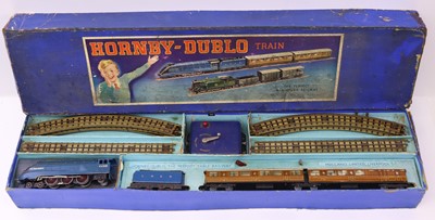 Lot 304 - Hornby Dublo pre war EDP1 Sir Nigel Gresley...