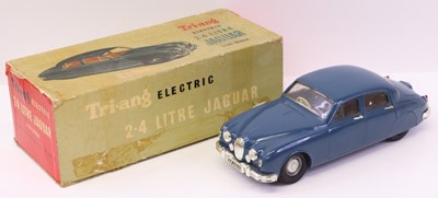 Lot 971 - Tri-ang Minic 1/20 scale battery-operated...