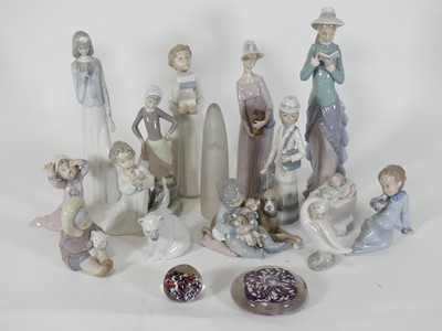 Lot 95 - A Lladro porcelain figure of a lady, modelled...