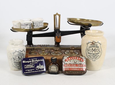 Lot 56 - A collection of items to include a balance...