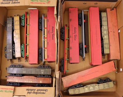Lot 103 - Two trays containing various Hornby 0 gauge No....