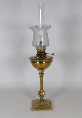 Lot 86 - An early 20th century Hinks oil lamp, having...