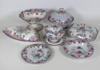 Lot 93 - A 19th century Spode matched part dinner...