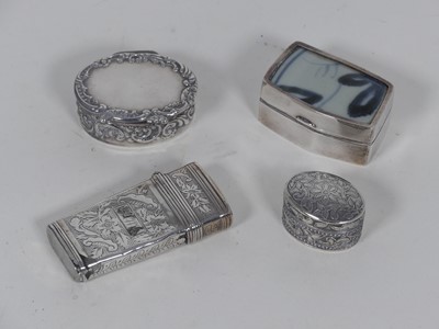 Lot 206 - A late 19th century white metal etui of hinged...