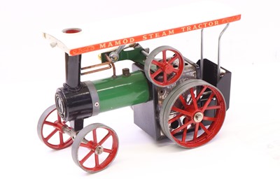Lot 24 - Mamod TE1A traction engine, comprising green...