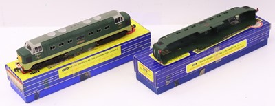 Lot 302 - Hornby Dublo 3 rail 3232 and 3234 original...