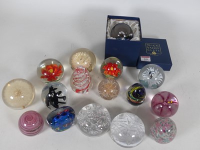 Lot 148 - A collection of paperweights, to include a...